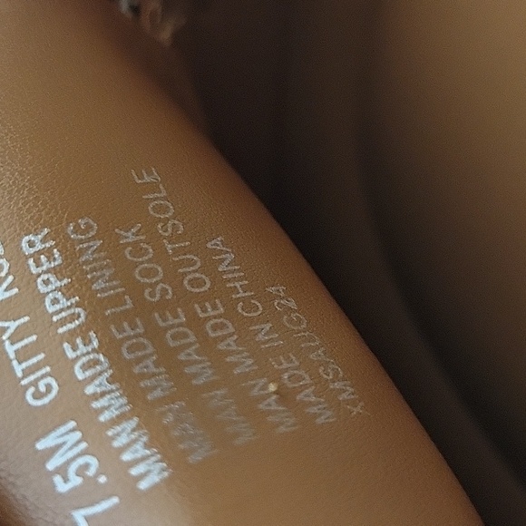 Kensie Brown Leather Flats with Penny Keeper Strap Desing, With Extra Padding - Picture 5 of 5